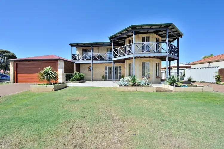 Second view of Homely house listing, 3 Latiano Green, Secret Harbour WA 6173