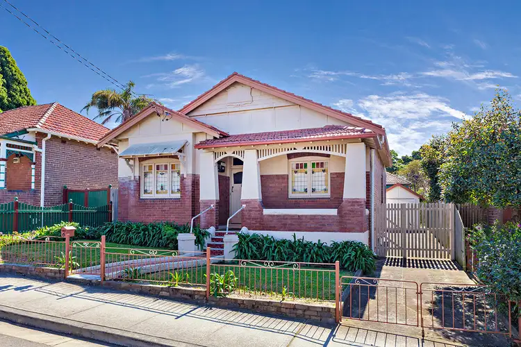 6 Wallace Street, Ashfield NSW 2131