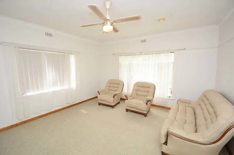 Second view of Homely house listing, 10 Ronald Street, Robinvale VIC 3549