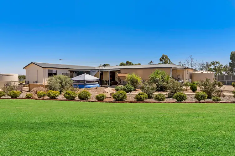 42 Hayles Road, Evanston South SA 5116
