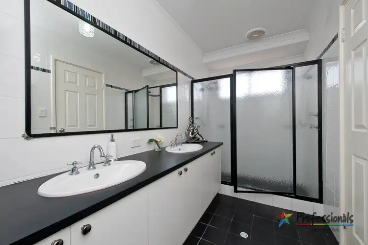 Fifth view of Homely house listing, 4 Manila Way, Aveley WA 6069