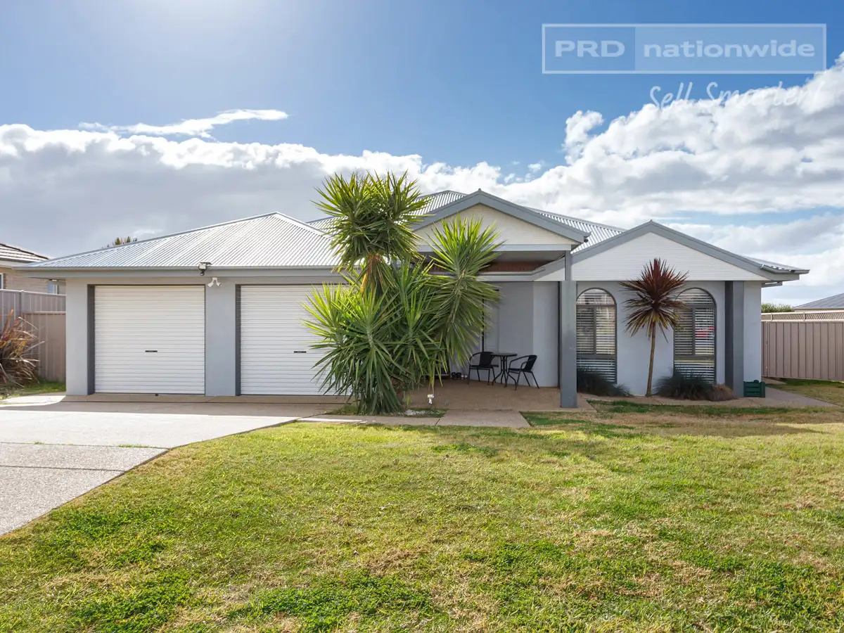 Main view of Homely house listing, 28 Deakin Avenue, Lloyd NSW 2650