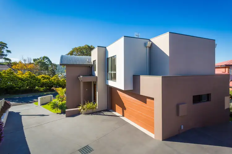 1 22 MONARO STREET, Merimbula NSW 2548