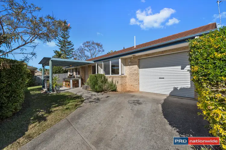 2/7 Russ Hammond Close, Korora NSW 2450