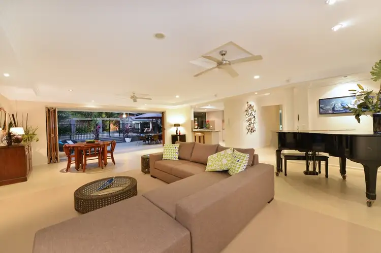 Second view of Homely house listing, 32 HILLVIEW CRESCENT, Whitfield QLD 4870