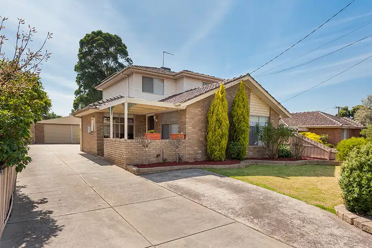 4 Allan Avenue, South Morang VIC 3752