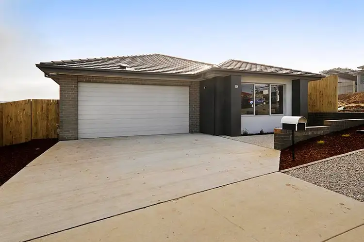 19 Dooley Binbin Street, Bonner ACT 2914