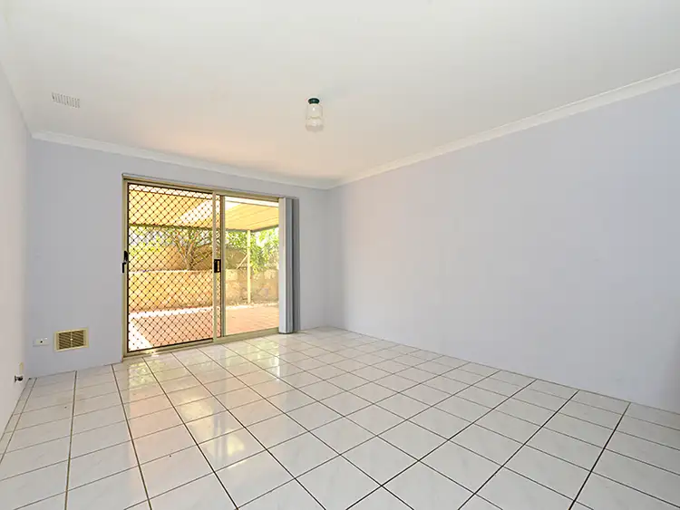 Seventh view of Homely house listing, 2 Bellana Place, Quinns Rocks WA 6030