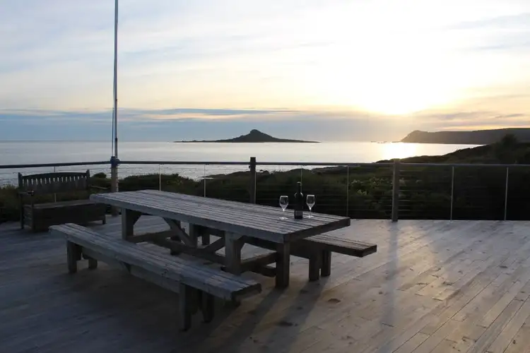 693 West End Road, Leeka, Flinders Island TAS 7255