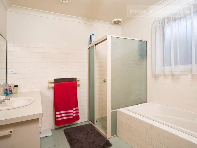 Fourth view of Homely unit listing, 2/396 Lake Albert Road, Lake Albert NSW 2650