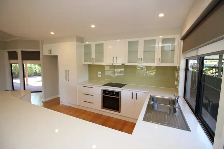 Fifth view of Homely house listing, 8 Endeavour Court, Coffin Bay SA 5607