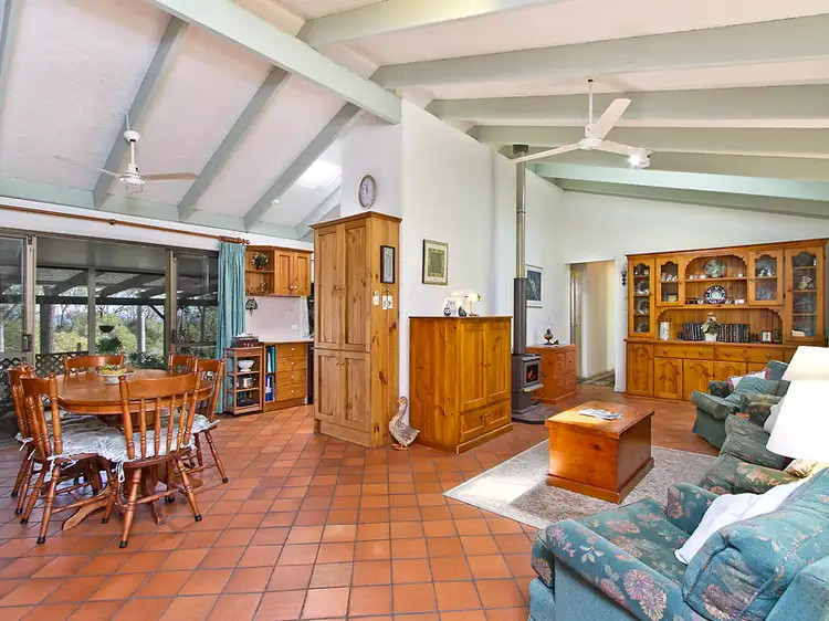 170 Sharton Avenue, Buccan QLD 4207