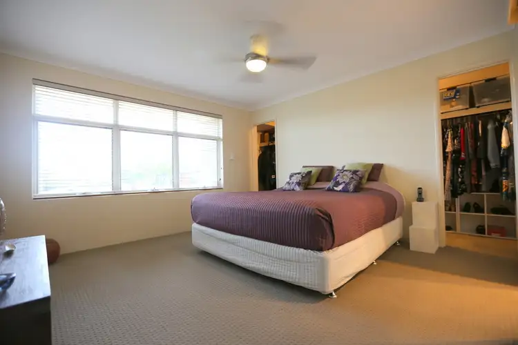 Fourth view of Homely house listing, 10 Wisely Court, Aubin Grove WA 6164