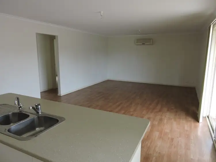 Fifth view of Homely house listing, 17A Irena Court, Murray Bridge SA 5253
