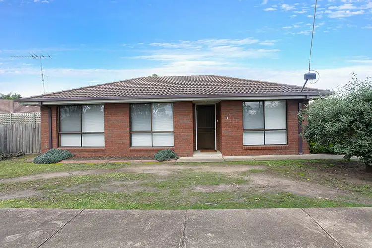 1/28-30 McClelland Avenue, Lara VIC 3212