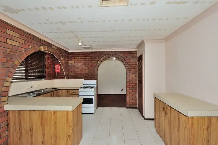 Sixth view of Homely house listing, 12 Willow Court, Cooloongup WA 6168
