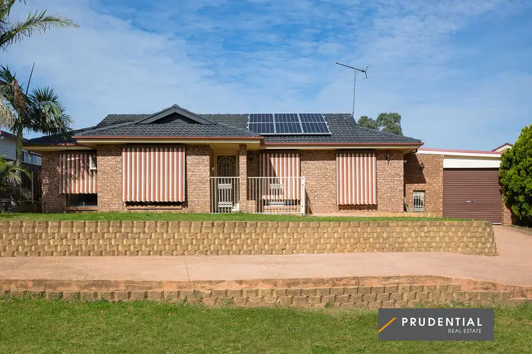 21 Donalbain Circuit, Rosemeadow NSW 2560