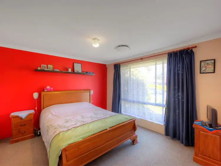 Seventh view of Homely house listing, 16 Hemingway Drive, Camillo WA 6111