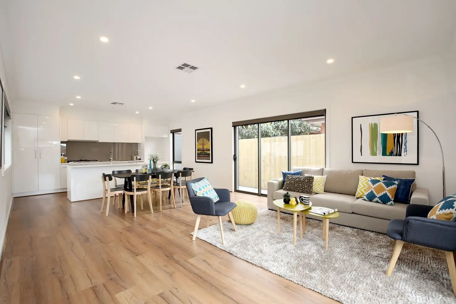 Main view of Homely townhouse listing, 2/32 Burns Avenue, Clayton South VIC 3169