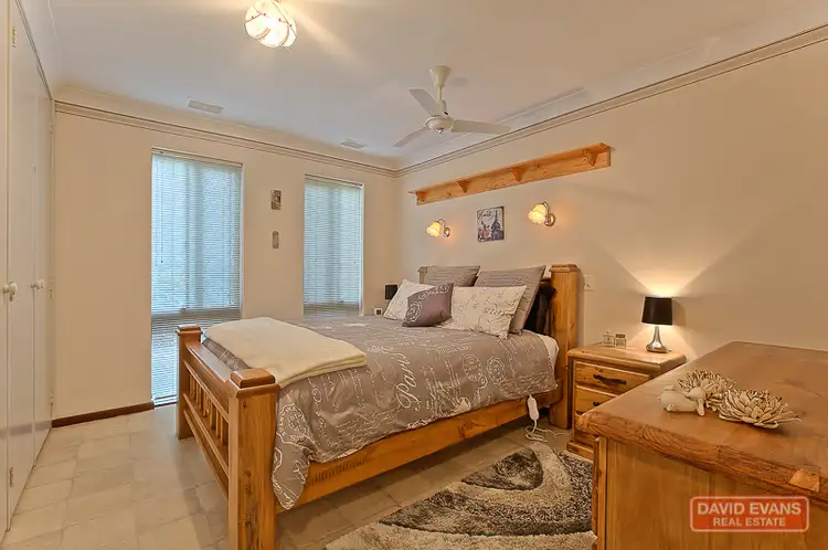 28 Palmer Street, Warnbro WA 6169