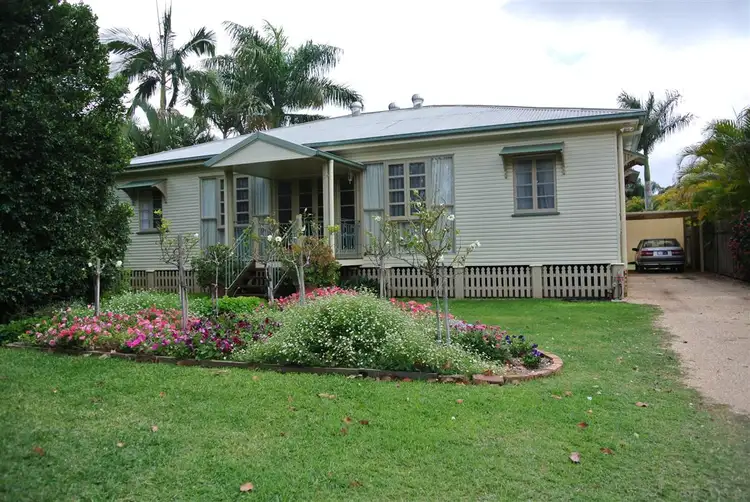 33 Egan Street, Emerald QLD 4720