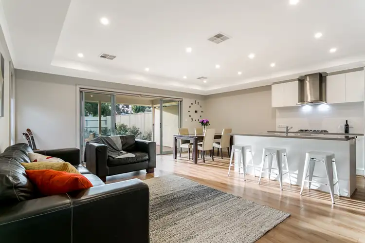 29 Carnarvon Terrace, Largs North SA 5016
