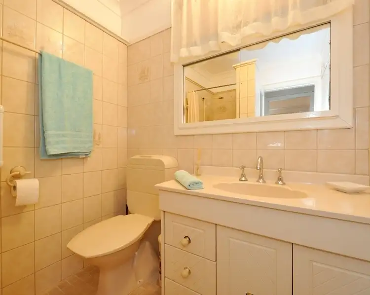 Sixth view of Homely house listing, 11 Tidefall Street, Safety Bay WA 6169