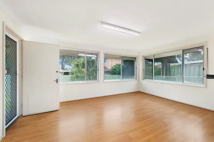 Fourth view of Homely house listing, 9 WENTWORTH DRIVE, Camden South NSW 2570