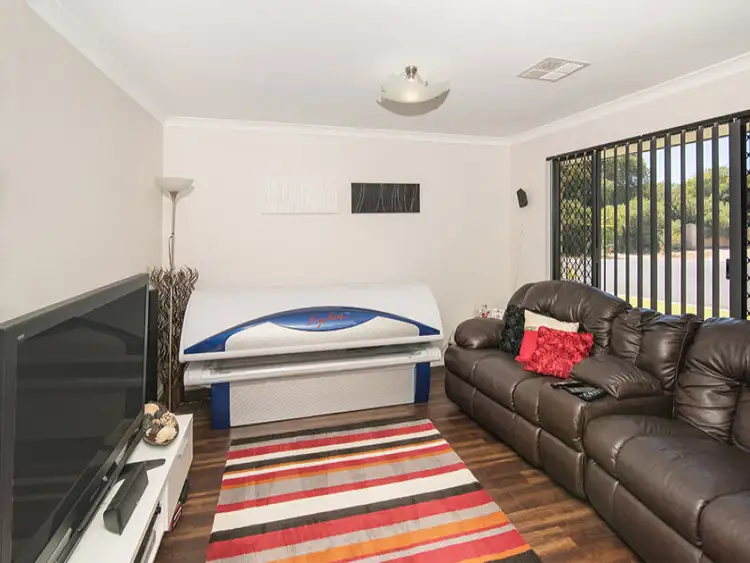 Fifth view of Homely house listing, 25 Crouchley Court, Broadwater WA 6280