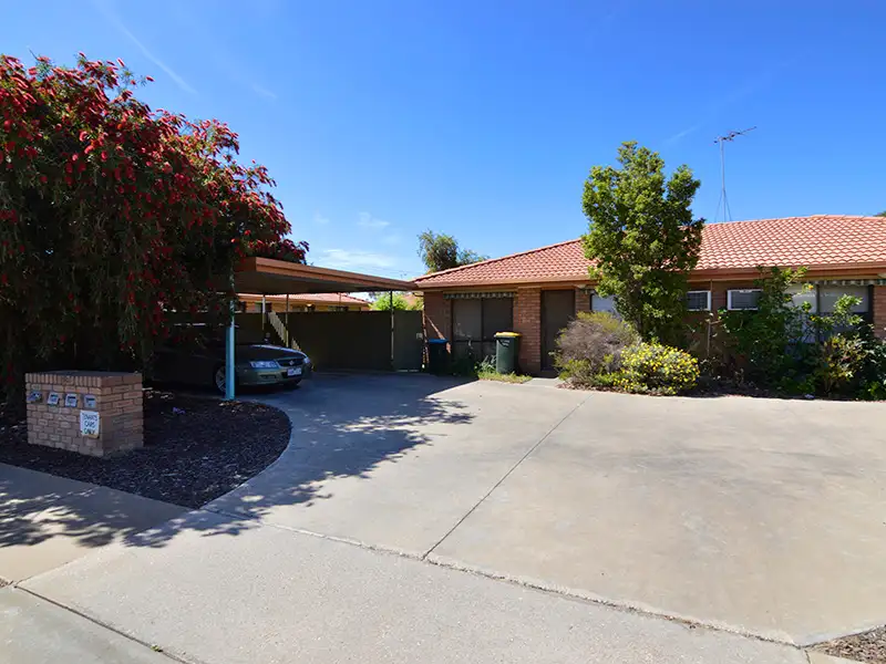 Main view of Homely unit listing, 3-4/290 San Mateo Avenue, Mildura VIC 3500