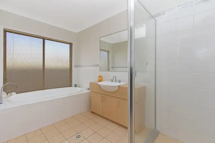 Fifth view of Homely house listing, 6 Hallen Place, West Hoxton NSW 2171