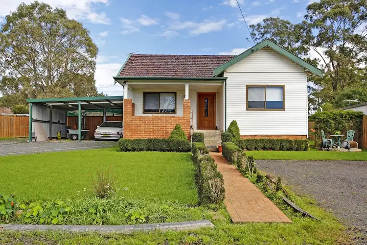 4 Railside Avenue, Bargo NSW 2574