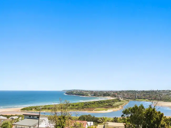 24 Lancaster Crescent, Collaroy NSW 2097