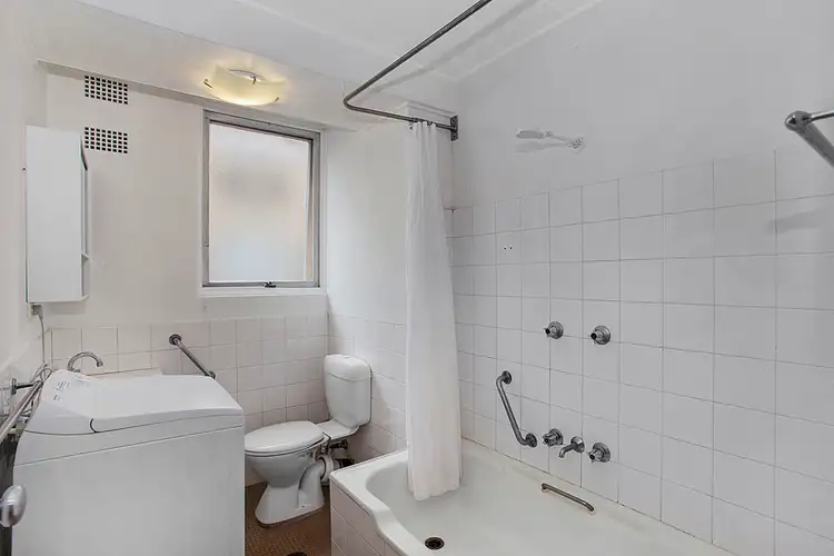 Fifth view of Homely unit listing, 5/221 Pacific Hwy, Hornsby NSW 2077