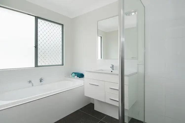 Seventh view of Homely house listing, 2/5A Oleander Street, Daisy Hill QLD 4127