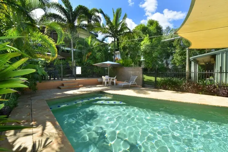 8 Lee St, Freshwater QLD 4870