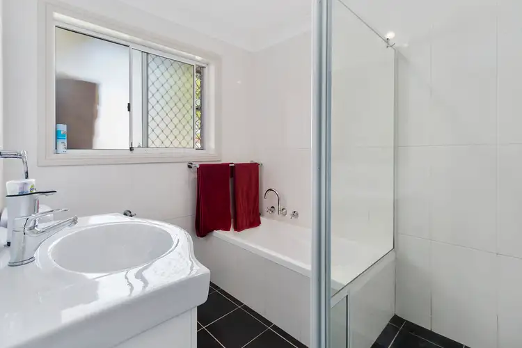 Sixth view of Homely house listing, 5 Scribbly Place, Macquarie Fields NSW 2564