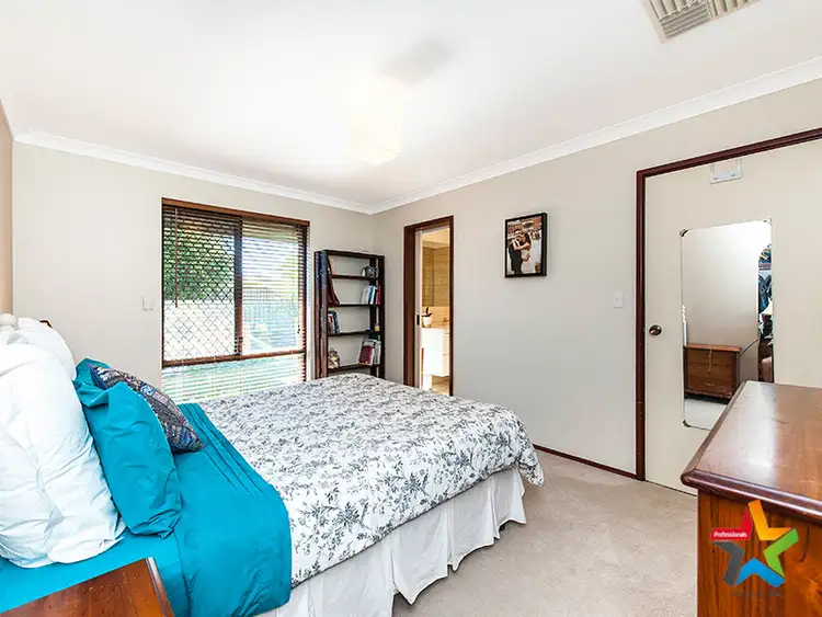 Fifth view of Homely house listing, 4/42 Walkington Way, Eden Hill WA 6054
