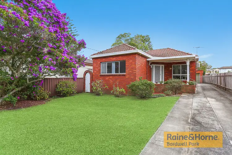 113 Ludgate Street, Roselands NSW 2196