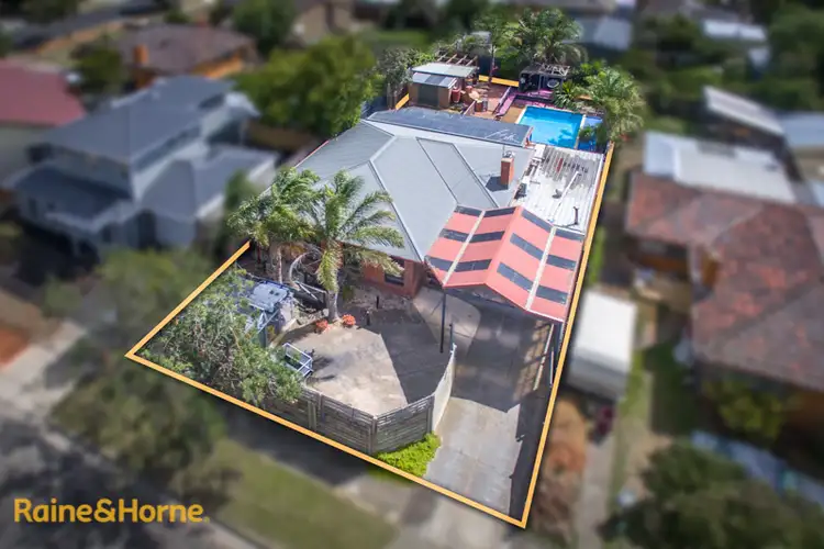74 Dobell Avenue, Sunbury VIC 3429