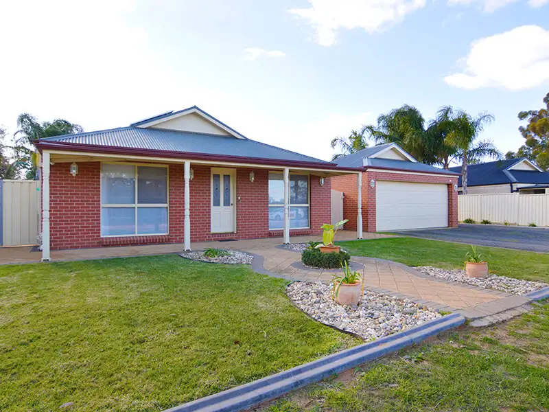 Main view of Homely house listing, 5 Heazlewood Avenue, Red Cliffs VIC 3496