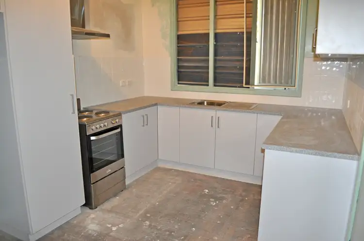 Second view of Homely house listing, 4 Cleopatra Road, Utakarra WA 6530