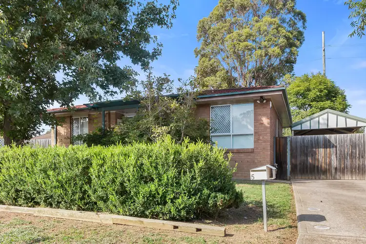 5 Scribbly Place, Macquarie Fields NSW 2564