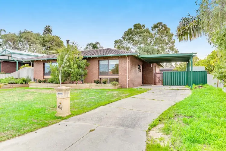 64 Ravenscroft Way, Kelmscott WA 6111