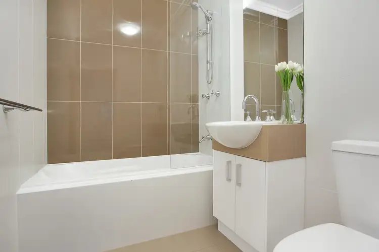 Fifth view of Homely unit listing, 18/11-13 Holborn Avenue, Dee Why NSW 2099