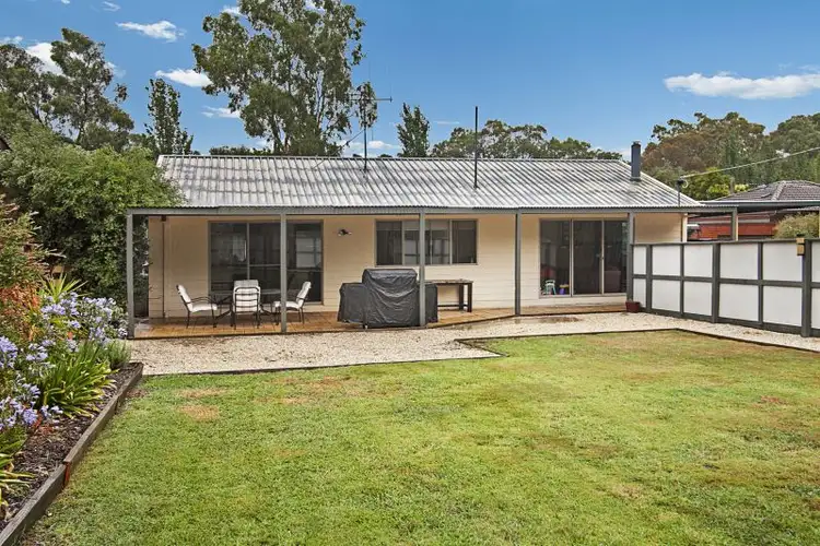 18 Emu Creek Road, Strathfieldsaye VIC 3551