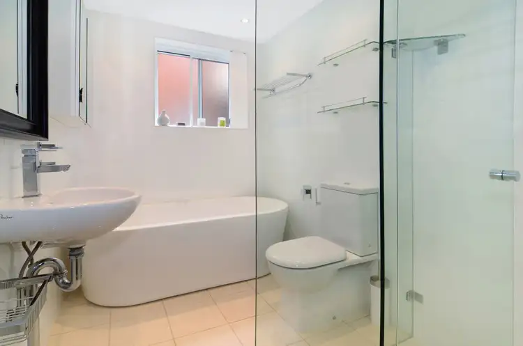 Fifth view of Homely apartment listing, 3/5 Isabel Avenue, Vaucluse NSW 2030