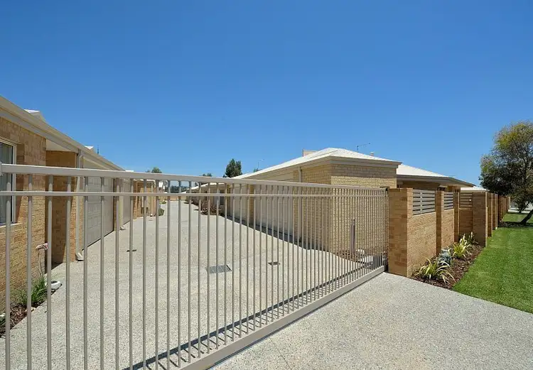 2/22 Kwella Entrance, Greenfields WA 6210