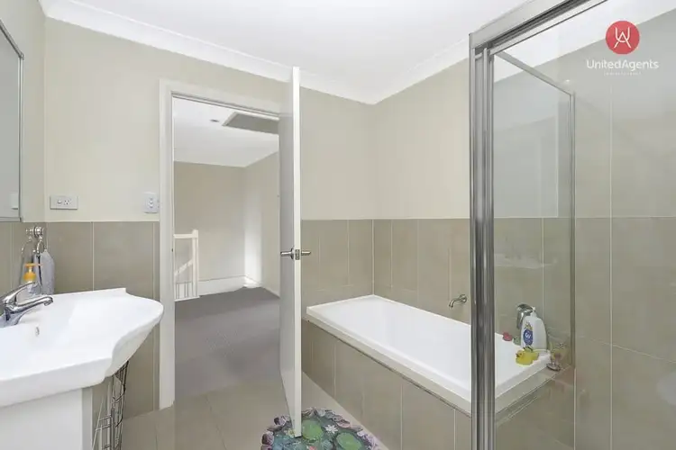 Fourth view of Homely house listing, 28 Onslow Gardens, Middleton Grange NSW 2171