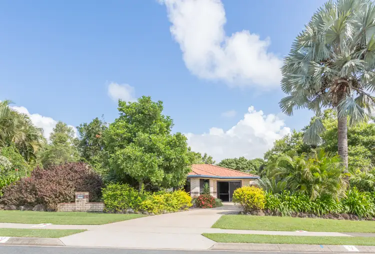 17 Robinson Avenue, Walkerston QLD 4751